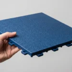 連結から外して交換できるMAKACのバスケットコートタイル1枚